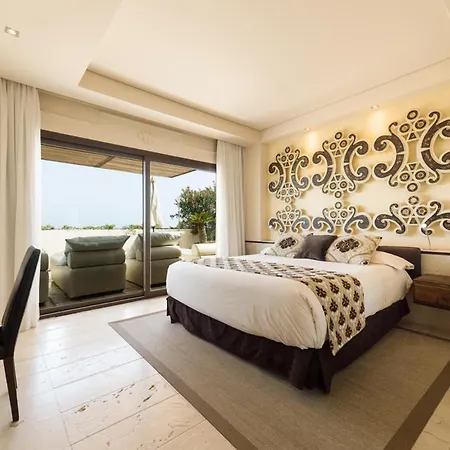 Puerto Del Carmen Sleeps 4 With Pool Air Con And Wifi *